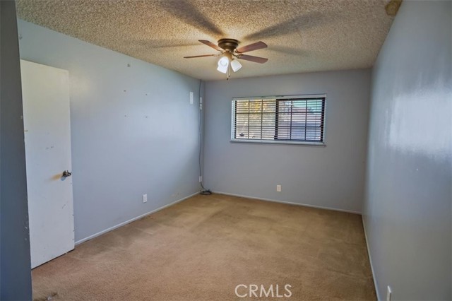 Detail Gallery Image 11 of 15 For 43770 Lively, Lancaster,  CA 93536 - 4 Beds | 2 Baths