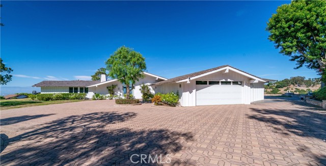 13 Buggy Whip Drive, Rolling Hills CA: https://media.crmls.org/medias/654b15a2-b029-4e3d-847b-d713dc6dbe54.jpg