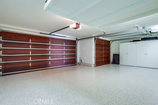 6048 Lido Lane, Long Beach CA: https://media.crmls.org/medias/654b2949-82fc-4f8a-b244-73b852816786.jpg