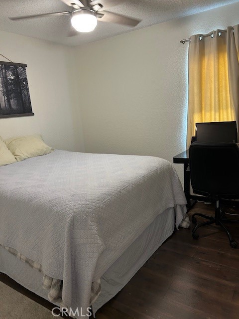 14241 Elizabeth Court, Fontana CA: https://media.crmls.org/medias/654b9bbf-b0b4-4d07-868f-b6f3d9abe5a1.jpg