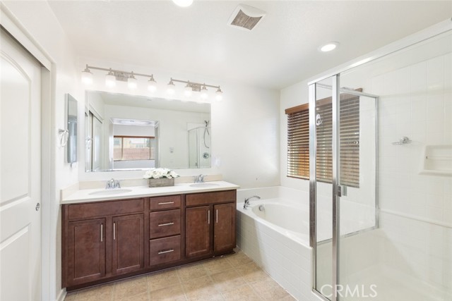 Detail Gallery Image 22 of 55 For 29429 Wrigleys Cir, Lake Elsinore,  CA 92530 - 4 Beds | 2 Baths