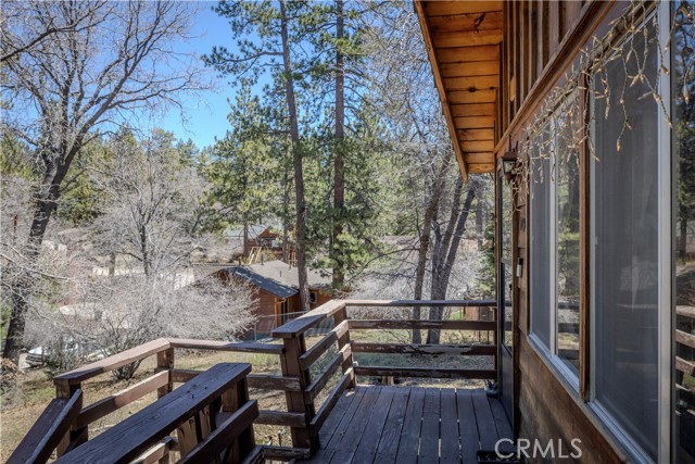 Detail Gallery Image 3 of 31 For 1090 W Alta Vista Ave, Big Bear City,  CA 92314 - 2 Beds | 1 Baths