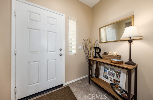 216 Colonial Drive, Calimesa CA: https://media.crmls.org/medias/654ead1f-1ab1-4992-9e37-11c03ac55d68.jpg