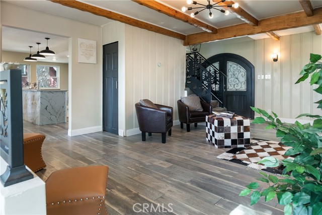 Detail Gallery Image 5 of 19 For 22060 Mockingbird Ln, Cedarpines Park,  CA 92322 - 4 Beds | 1/1 Baths