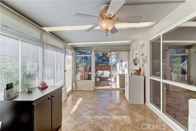 Detail Gallery Image 10 of 40 For 2273 via Mariposa #C,  Laguna Woods,  CA 92637 - 2 Beds | 2 Baths