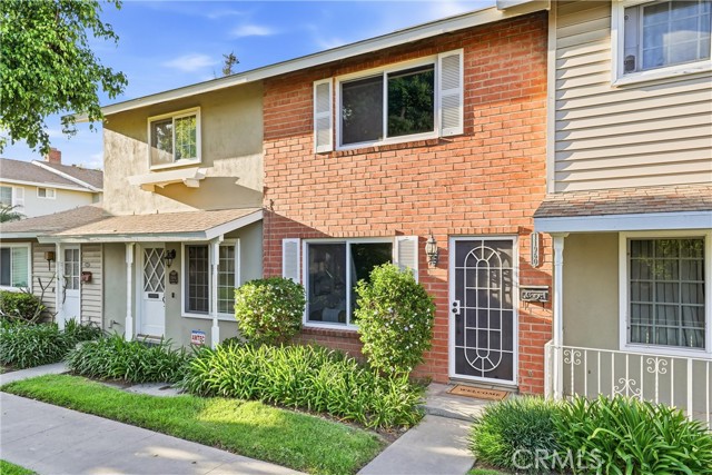 Detail Gallery Image 26 of 33 For 11960 Gloxinia, Fountain Valley,  CA 92708 - 2 Beds | 1/1 Baths