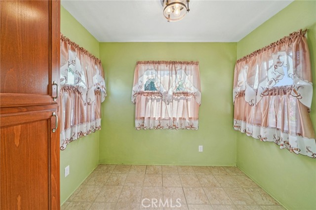 Detail Gallery Image 11 of 43 For 1002 N Florence Ave, Colton,  CA 92324 - 3 Beds | 2 Baths
