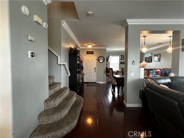 1928 Hawthorne Street, San Jacinto CA: https://media.crmls.org/medias/654f4d2c-7896-4c62-b6f3-30897439be50.jpg