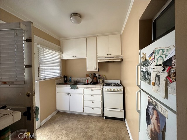 2225 2nd Street, Long Beach, California 90803, 1 Bedroom Bedrooms, ,1 BathroomBathrooms,Own Your Own,For Sale,2nd,PW24144769