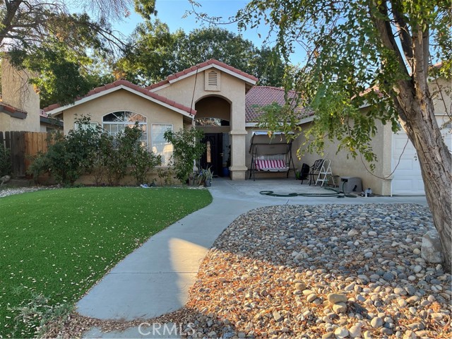 Detail Gallery Image 1 of 19 For 740 Hazelhurst Way, Coalinga,  CA 93210 - 4 Beds | 2/1 Baths