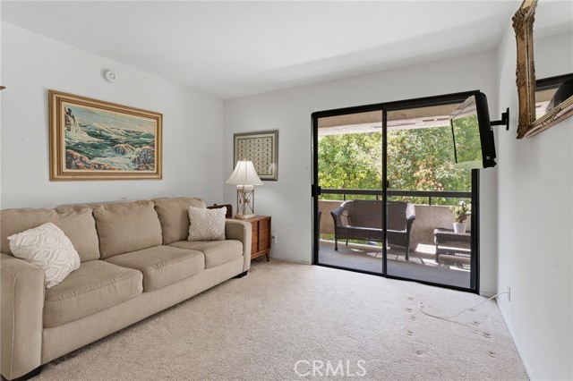 21650 Burbank, 203 photo 12