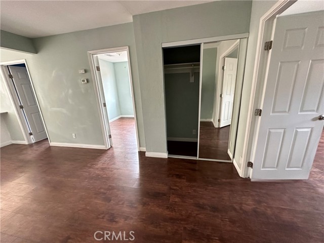 Image 16 of 24 For 53385 Eisenhower Drive