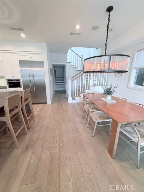 Detail Gallery Image 2 of 11 For 514 Fernleaf, Corona Del Mar,  CA 92625 - 3 Beds | 3 Baths