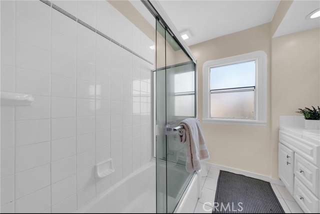 Detail Gallery Image 16 of 24 For 904 Solano, Albany,  CA 94706 - 2 Beds | 1 Baths