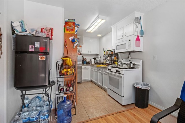 Detail Gallery Image 23 of 26 For 13161 Adland St, Garden Grove,  CA 92843 - 8 Beds | 4 Baths