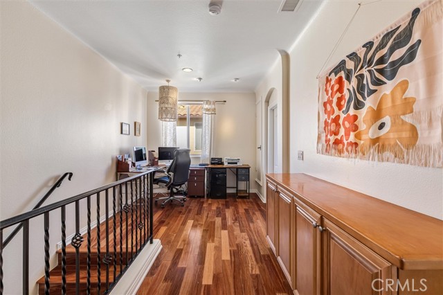308 5th Street, Huntington Beach CA: https://media.crmls.org/medias/6551b424-a3ed-486d-bc2a-6254268d1e68.jpg