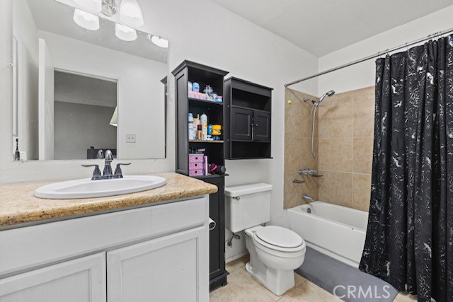 Detail Gallery Image 12 of 34 For 2040 W Avenue J13 #3,  Lancaster,  CA 93536 - 3 Beds | 2 Baths