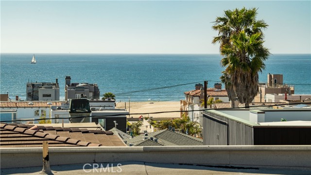 541 Monterey Boulevard, Hermosa Beach, California 90254, 3 Bedrooms Bedrooms, ,2 BathroomsBathrooms,Residential,Sold,Monterey,PV22057495