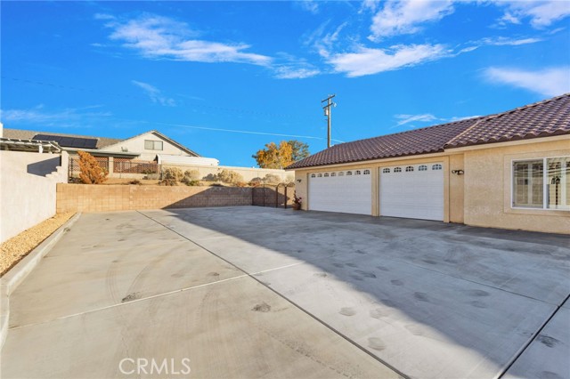 Detail Gallery Image 34 of 39 For 13519 Sunset, Apple Valley,  CA 92308 - 4 Beds | 3 Baths