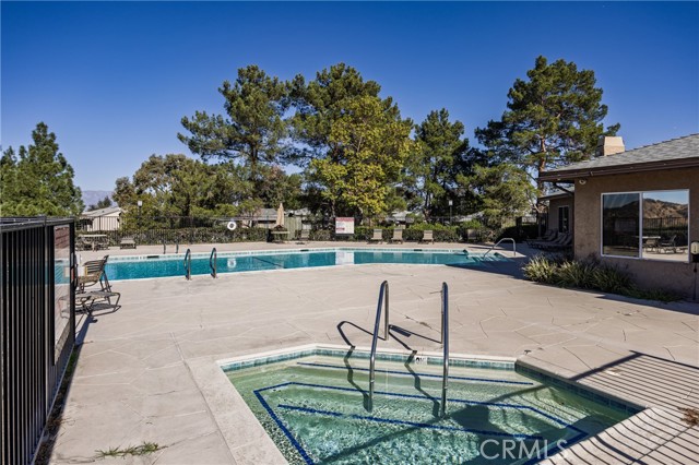 Detail Gallery Image 21 of 22 For 2588 Avenida Del Vista #204,  Corona,  CA 92882 - 2 Beds | 2 Baths