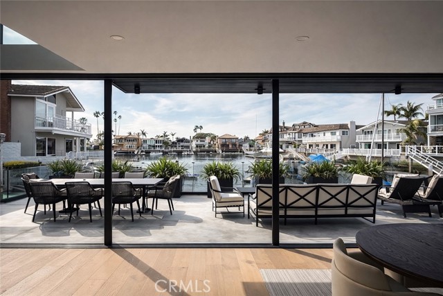 Detail Gallery Image 7 of 40 For 16861 Edgewater, Huntington Beach,  CA 92649 - 5 Beds | 4/1 Baths