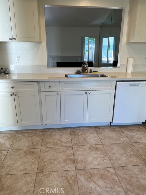Detail Gallery Image 11 of 17 For 36 Acorn, Irvine,  CA 92604 - 2 Beds | 2 Baths