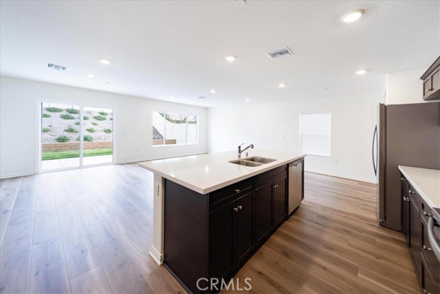 Detail Gallery Image 10 of 47 For 25432 Cetara, Homeland,  CA 92548 - 5 Beds | 3/1 Baths