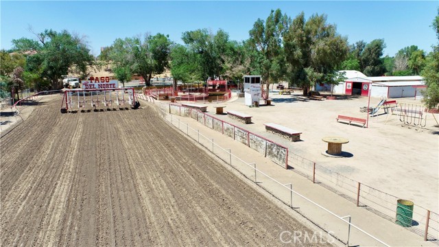 RACE TRACK 1