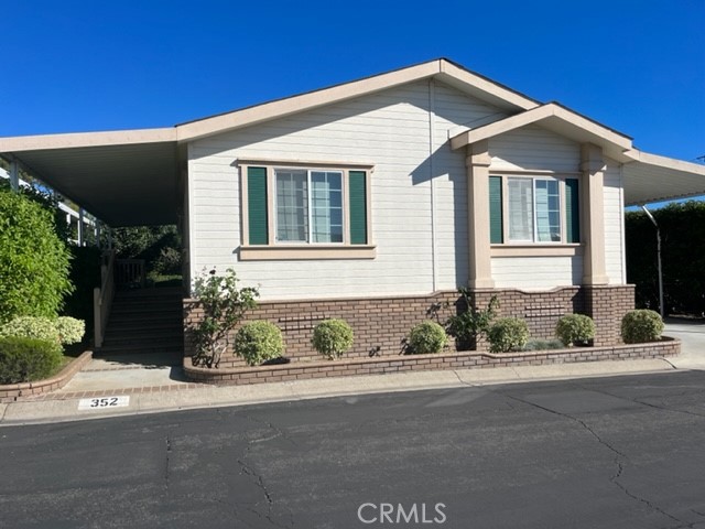 14851 Jeffrey Road, Irvine CA: https://media.crmls.org/medias/65574d15-0560-44a4-952b-09aa33826259.jpg