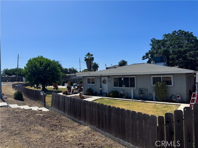 Detail Gallery Image 4 of 18 For 1140 Front St, Livingston,  CA 95334 - 3 Beds | 2 Baths
