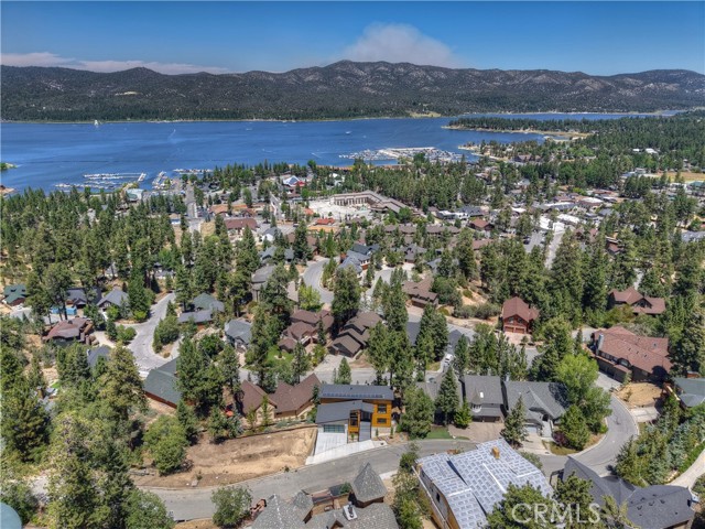 40564 Ironwood Road, Big Bear Lake CA: https://media.crmls.org/medias/655952eb-f33c-47b5-9205-593b8a1aaecd.jpg