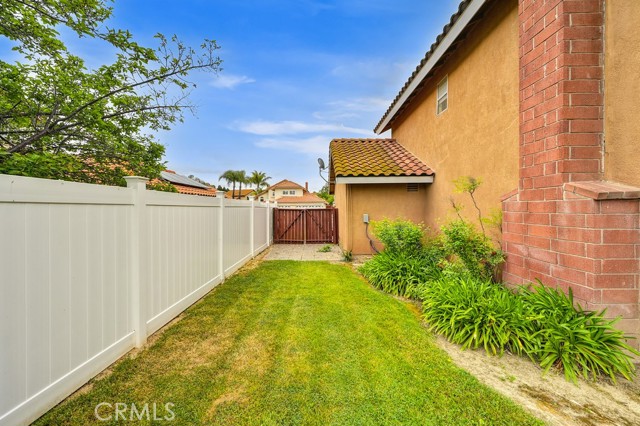 Detail Gallery Image 7 of 13 For 31295 Ashmill Ct, Temecula,  CA 92591 - 3 Beds | 2/1 Baths