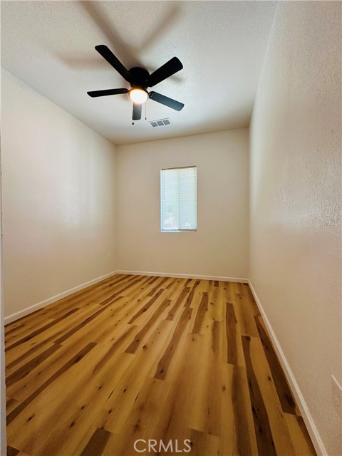 Detail Gallery Image 9 of 17 For 730 W 23rd St, Merced,  CA 95340 - 3 Beds | 2 Baths