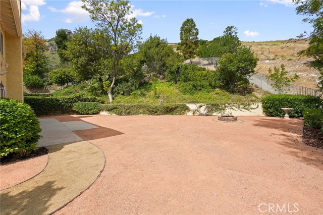7169 Castle Peak Drive, West Hills CA: https://media.crmls.org/medias/655a5a22-bd9c-41a4-ab91-53dc0dfc282a.jpg