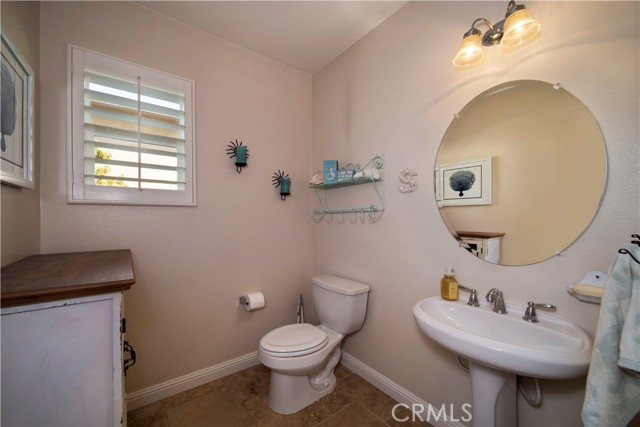 Detail Gallery Image 19 of 33 For 5572 Thoroughbred St, Oceanside,  CA 92057 - 4 Beds | 3/1 Baths