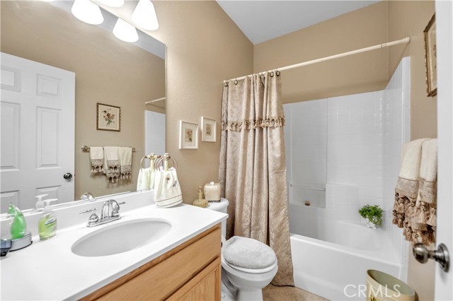 Detail Gallery Image 18 of 44 For 23832 Barberry, Murrieta,  CA 92562 - 3 Beds | 3 Baths