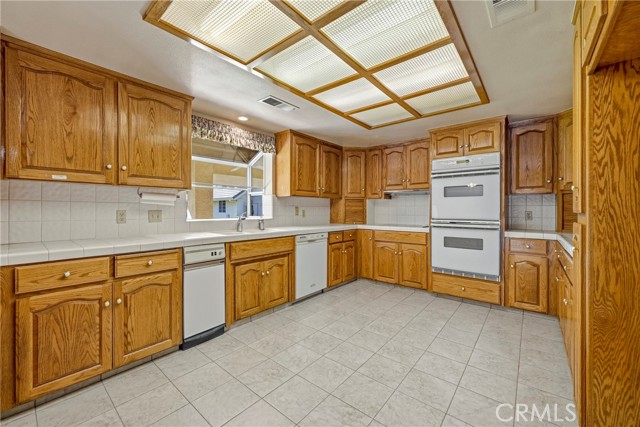 Detail Gallery Image 38 of 71 For 2394 E South Bear Creek Dr, Merced,  CA 95340 - 4 Beds | 4/1 Baths
