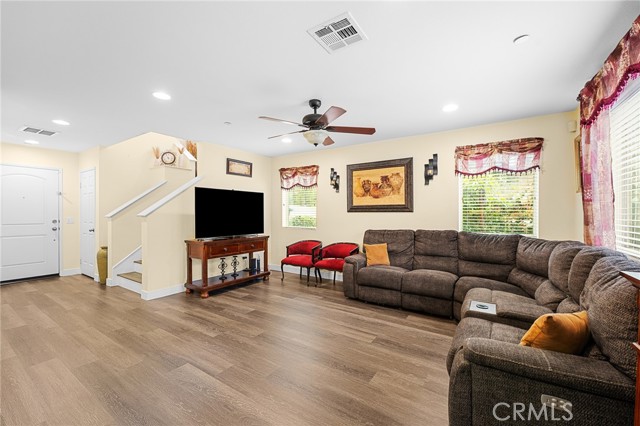 Image 31 of 49 For 1426 Sorrel Court