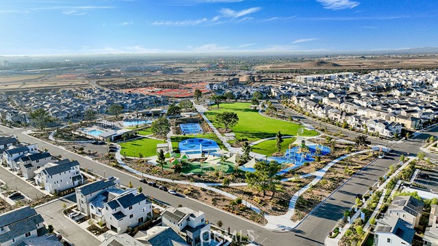 Detail Gallery Image 37 of 40 For 401 Junco, Irvine,  CA 92618 - 4 Beds | 3/2 Baths