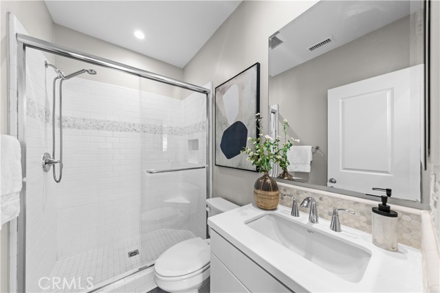 Detail Gallery Image 16 of 37 For 235 Elkhorn, Irvine,  CA 92618 - 4 Beds | 3 Baths