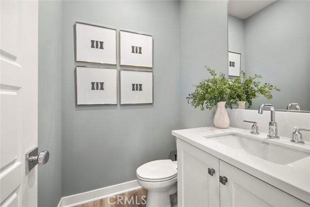 Detail Gallery Image 17 of 38 For 220 Siena, Lake Forest,  CA 92630 - 3 Beds | 3/1 Baths