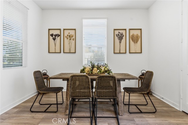 Detail Gallery Image 10 of 46 For 27410 N Merlin Pl #101,  Valencia,  CA 91381 - 2 Beds | 2 Baths