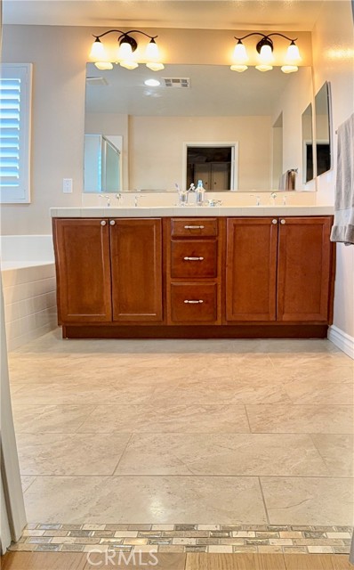 Detail Gallery Image 31 of 43 For 2274 Dwight Ct, Rosamond,  CA 93560 - 5 Beds | 3 Baths