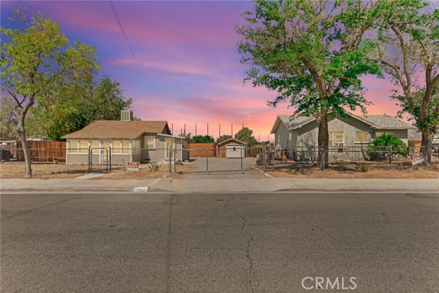 Detail Gallery Image 1 of 62 For 43517 7th St E., Lancaster,  CA 93535 - – Beds | – Baths