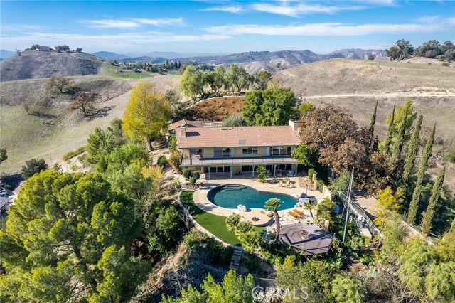 Detail Gallery Image 6 of 36 For 24971 Kit Carson Rd, Hidden Hills,  CA 91302 - 6 Beds | 3/1 Baths