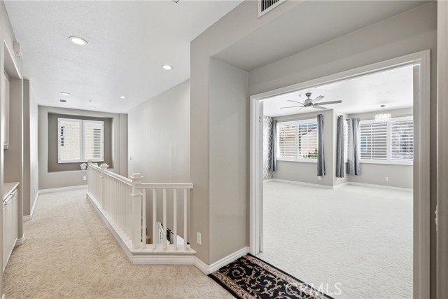 6528 University Way, Buena Park CA: https://media.crmls.org/medias/655ff823-5342-406b-bf21-72265e0fa3df.jpg