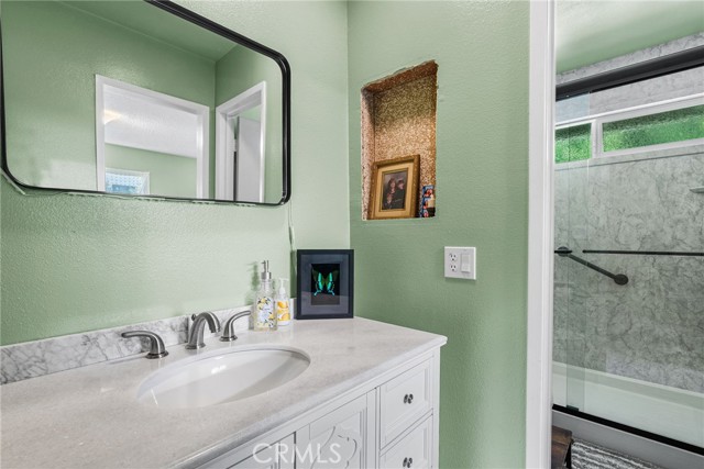 Detail Gallery Image 15 of 25 For 300 Alva, Costa Mesa,  CA 92627 - 3 Beds | 2 Baths