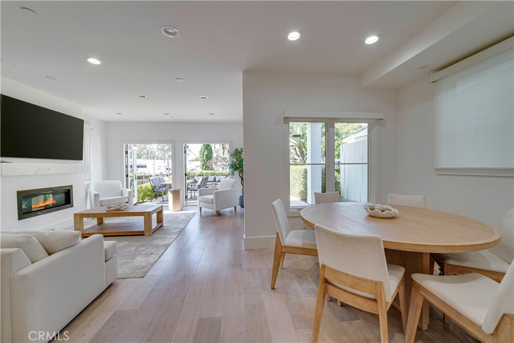 MLS #OC25248780 image #5