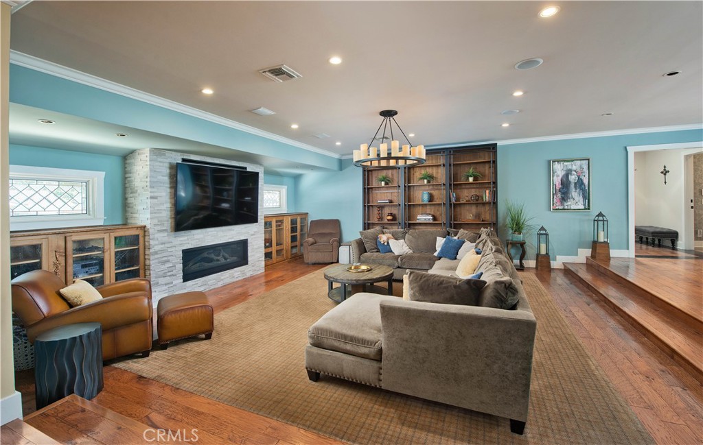 MLS #SR25241723 image #12