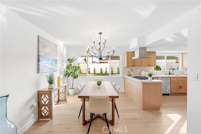 Detail Gallery Image 37 of 71 For 242 Garfield, Placentia,  CA 92870 - 4 Beds | 3 Baths